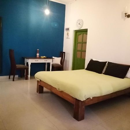 Villa Mitrayu Nugegoda Esterno foto